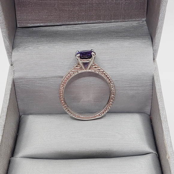 Amethyst Ring - Picture 2 of 7